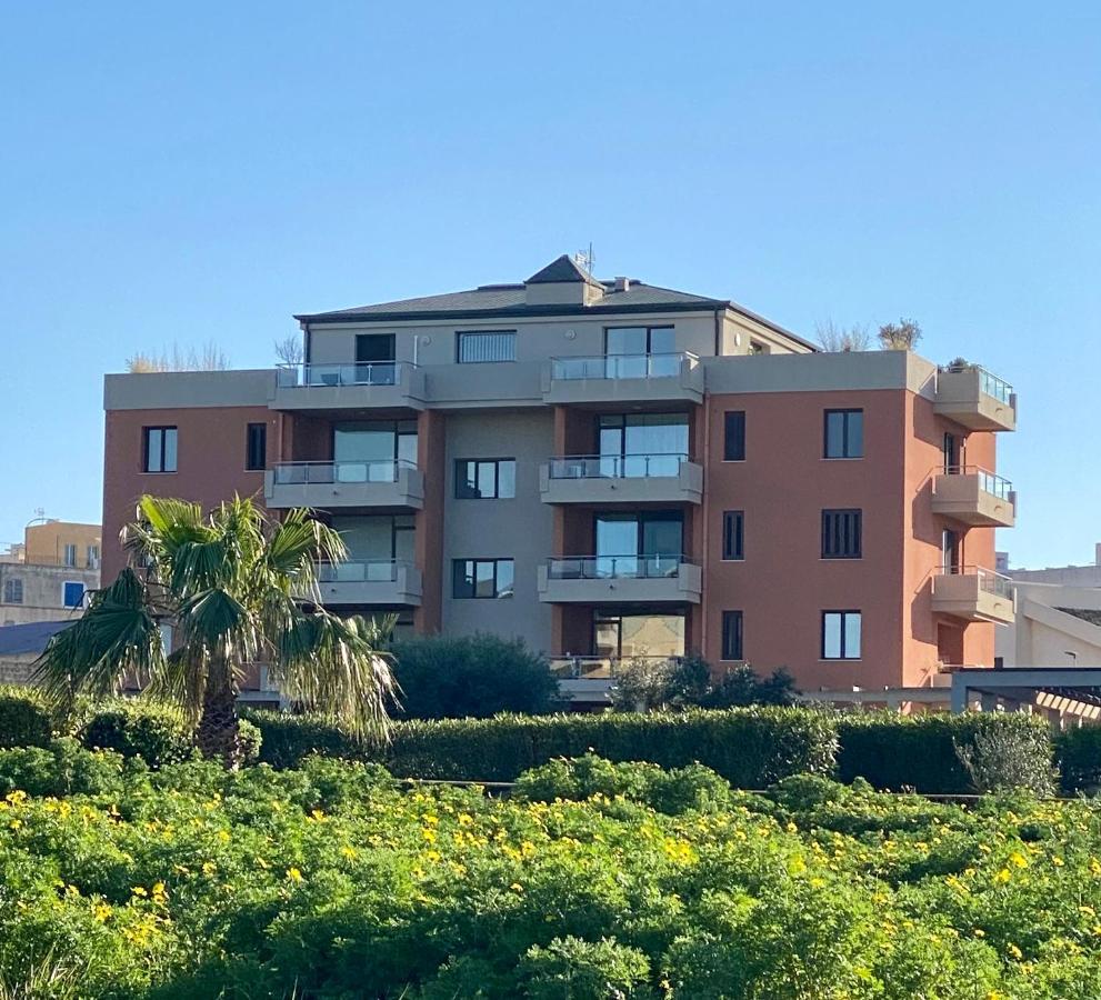 Penthouse Le Isole Apartment Marsala Exterior photo