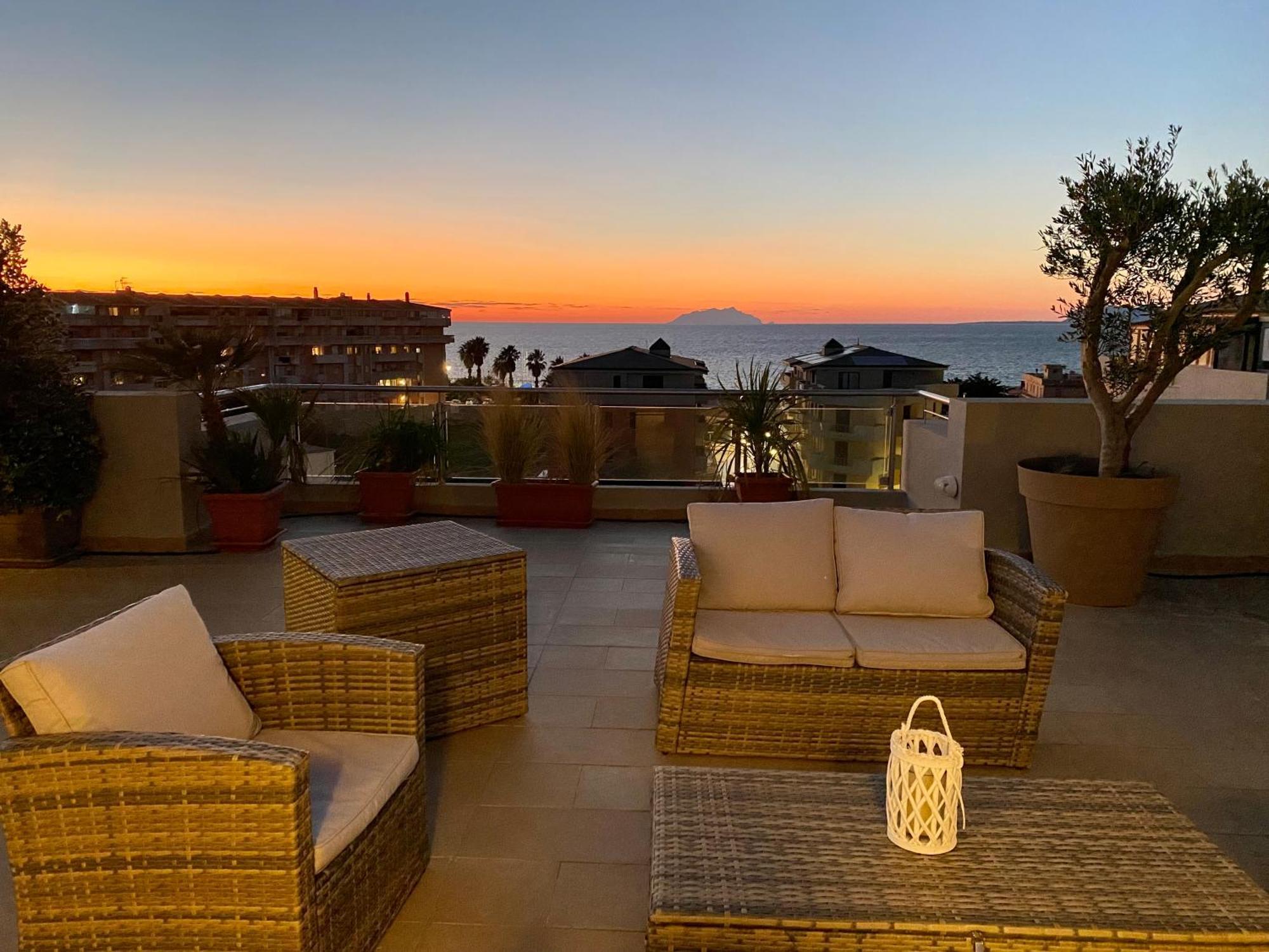 Penthouse Le Isole Apartment Marsala Exterior photo